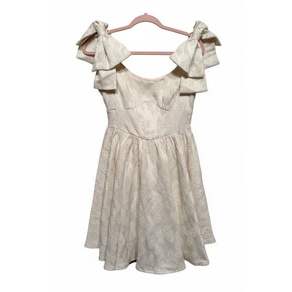 Idem Ditto Dress Womens Size S cream Floral Jacquard Bow Fit & Flare Mini - Picture 2 of 7